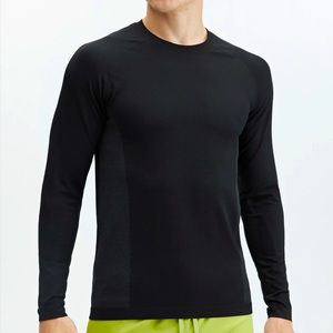 Men’s Fabletics Training Day Long Sleeve Tee